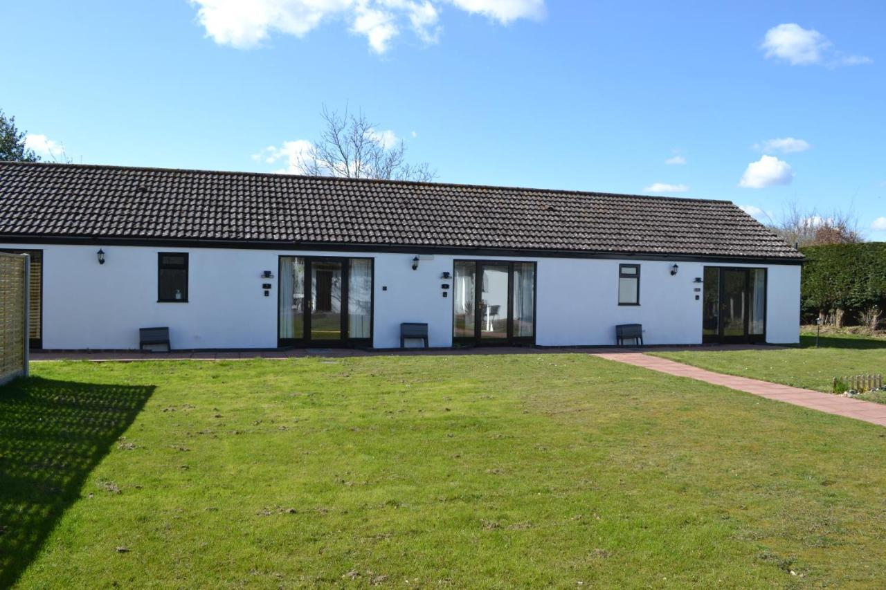 Number 5 - Lytton Tree Lodge, Reydon, Southwold ภายนอก รูปภาพ